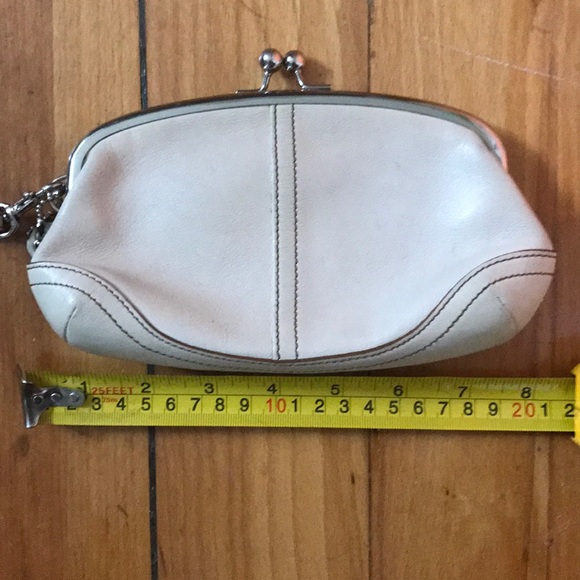 Cream Coach wristlet - Picture 6 of 6
